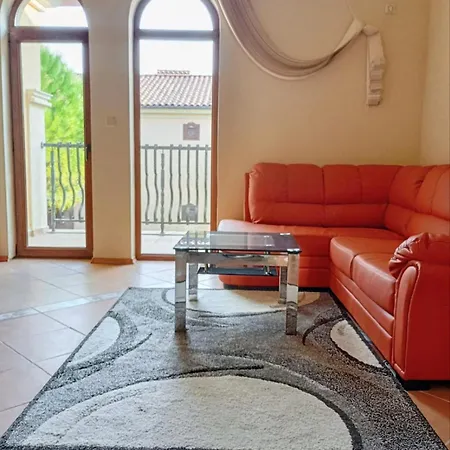 300m From Private Romana Royal Castle Holiday home Sveti Vlas